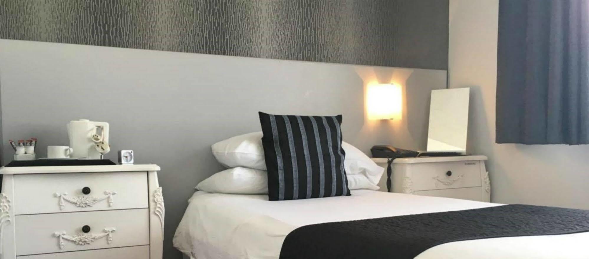 Harrow Lodge Hotel Shanklin Ngoại thất bức ảnh